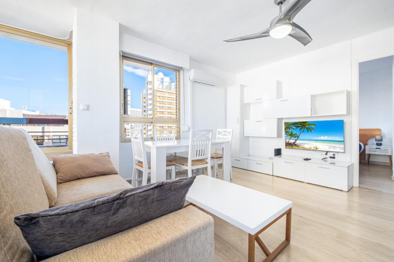 Acuarium 3-13-a Levante Apartment